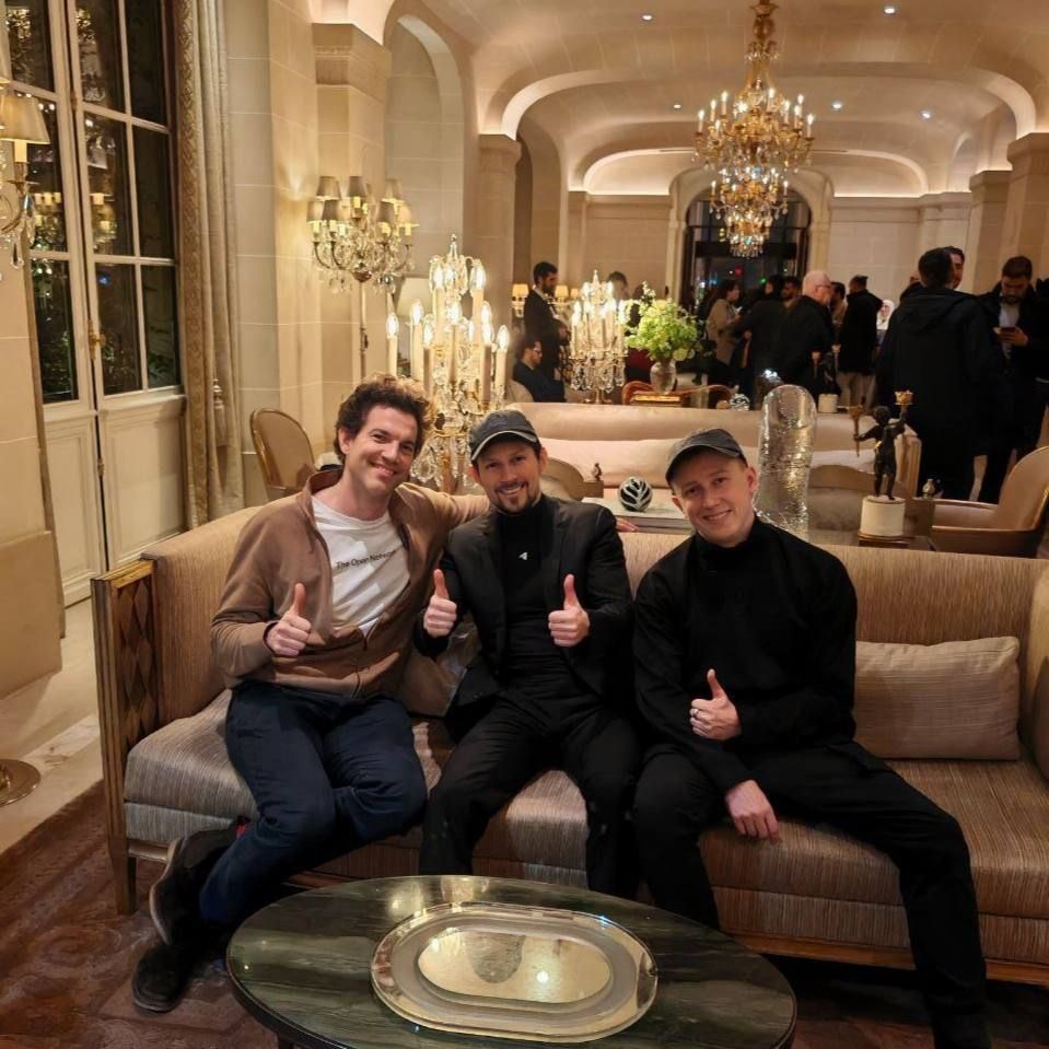 https://strapi.cryptozor.ru/uploads/photo_8483_47f21ef280.jpg